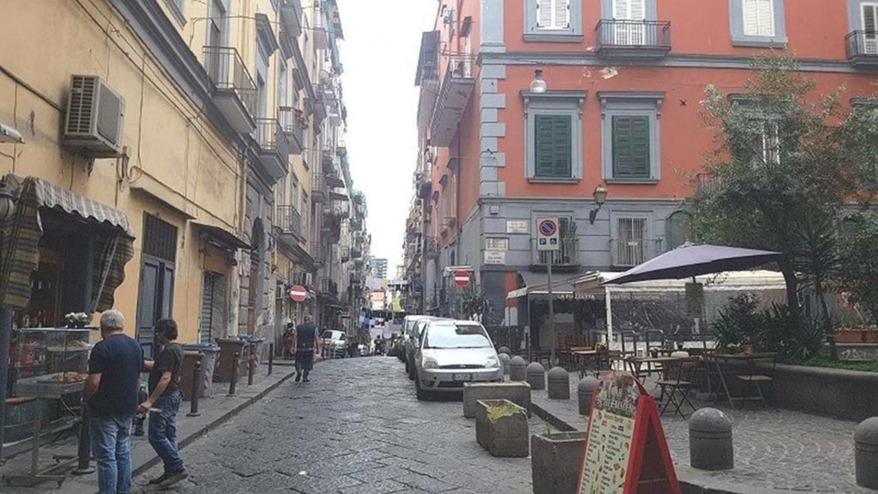 Apartament Domus Pupetta Neapol Zewnętrze zdjęcie